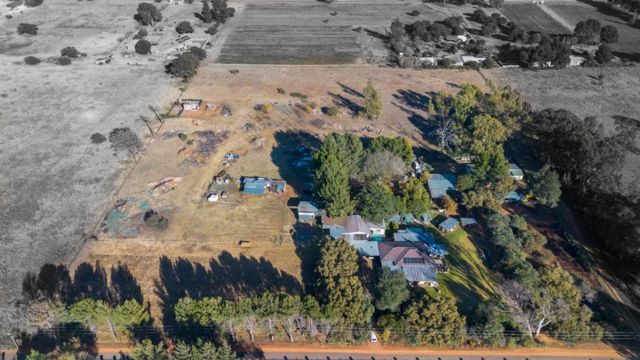 4 Bedroom Property for Sale in Kwaggafontein Free State